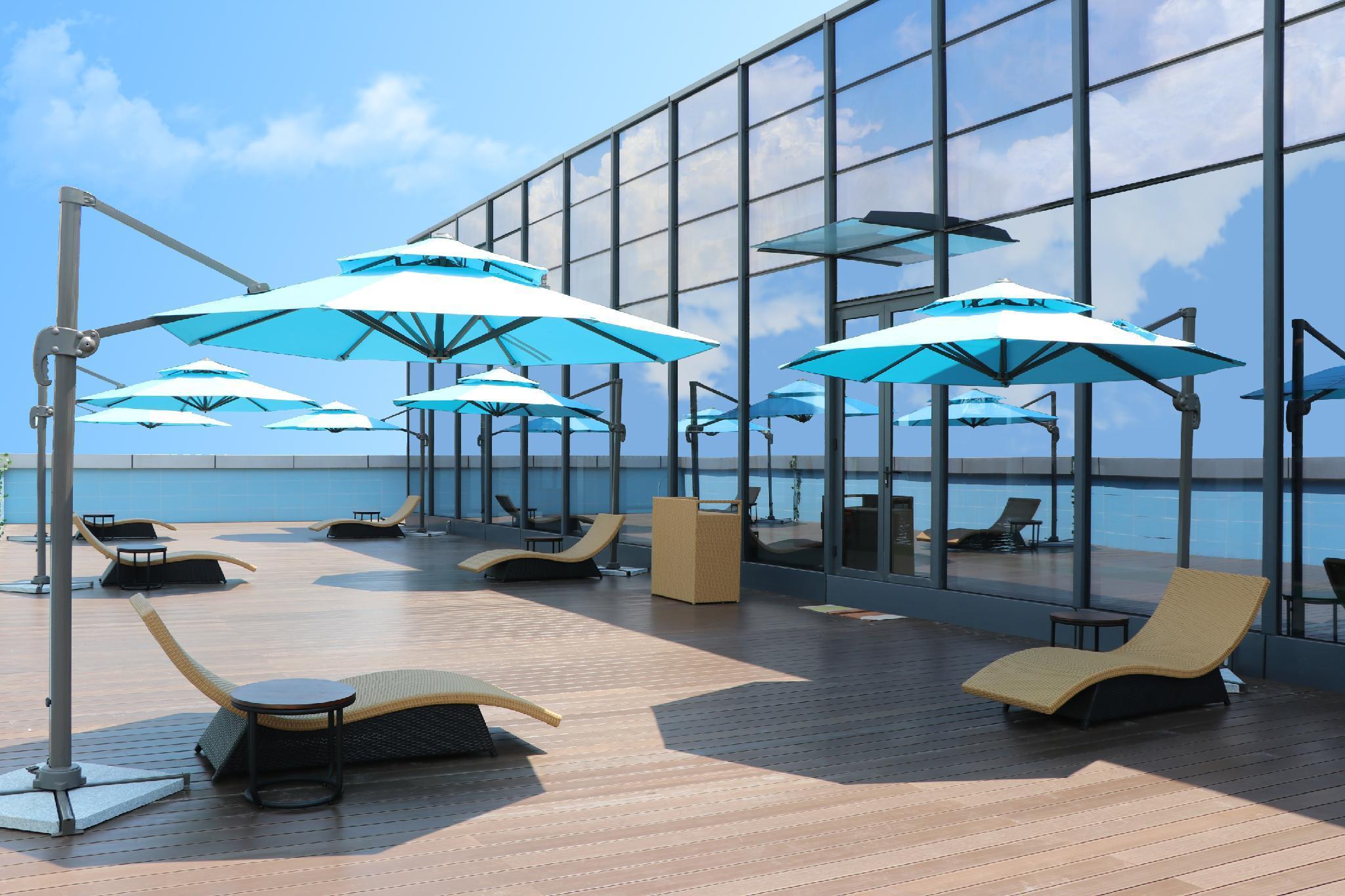 Holiday Inn Wuxi Taihu New City By Ihg Bagian luar foto